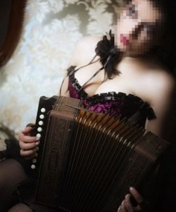 Экзотическая красавица с шикарной фигурой ждет тебя для воплощения самых смелых фантазий. Встречи только по предварительной договоренности. 10320, 30 лет